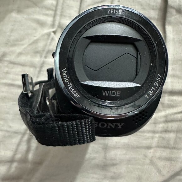 Sony Handycam Camcorder Video Camera HDR-CX405 - Picture 6 of 7